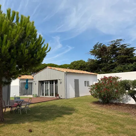 Odeline Maison Spacieuse Et Lumineuse Au Calme Hébergement de vacances Le Bois-Plage-en-Ré